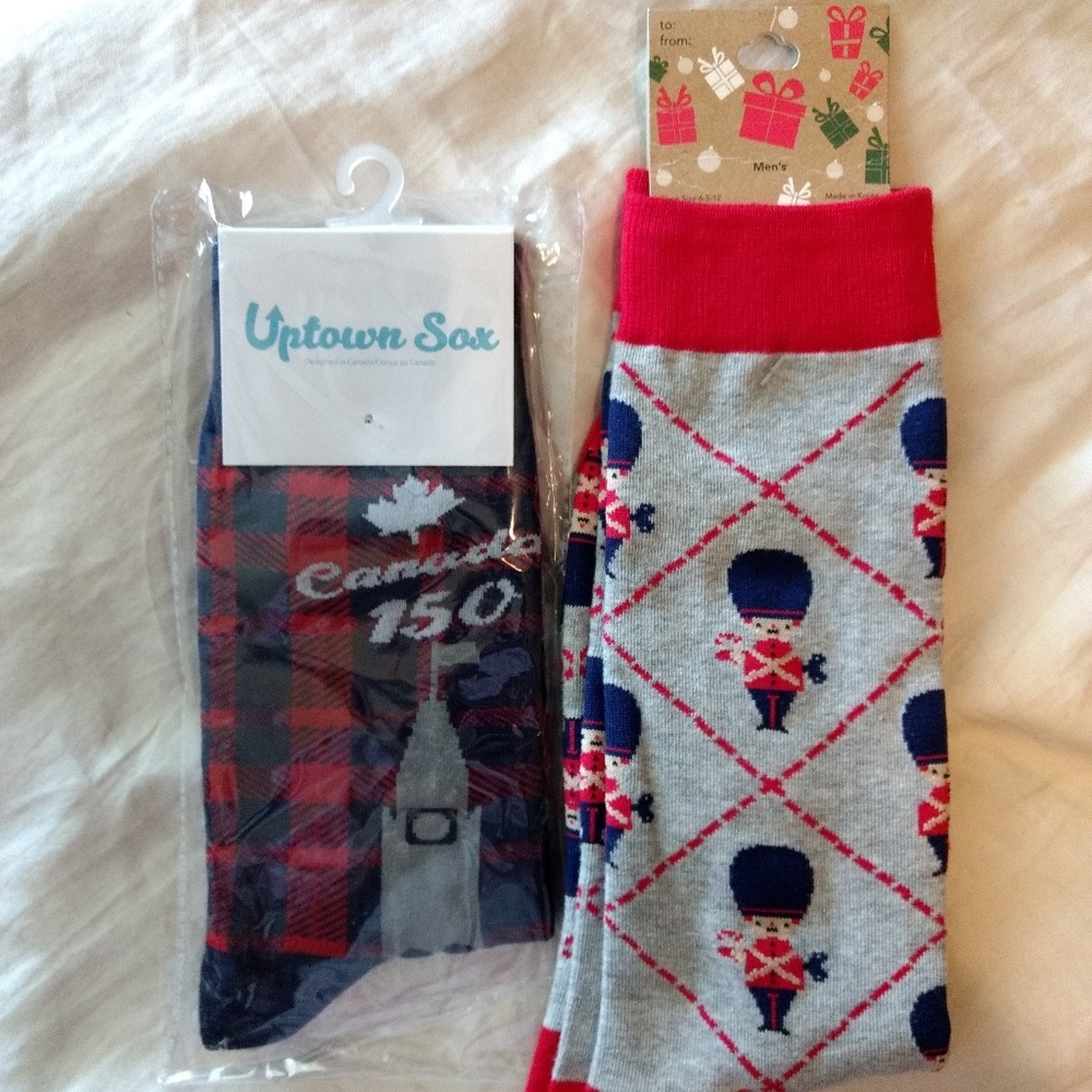 NWT socks. 2 pairs. - Picture 3 of 6